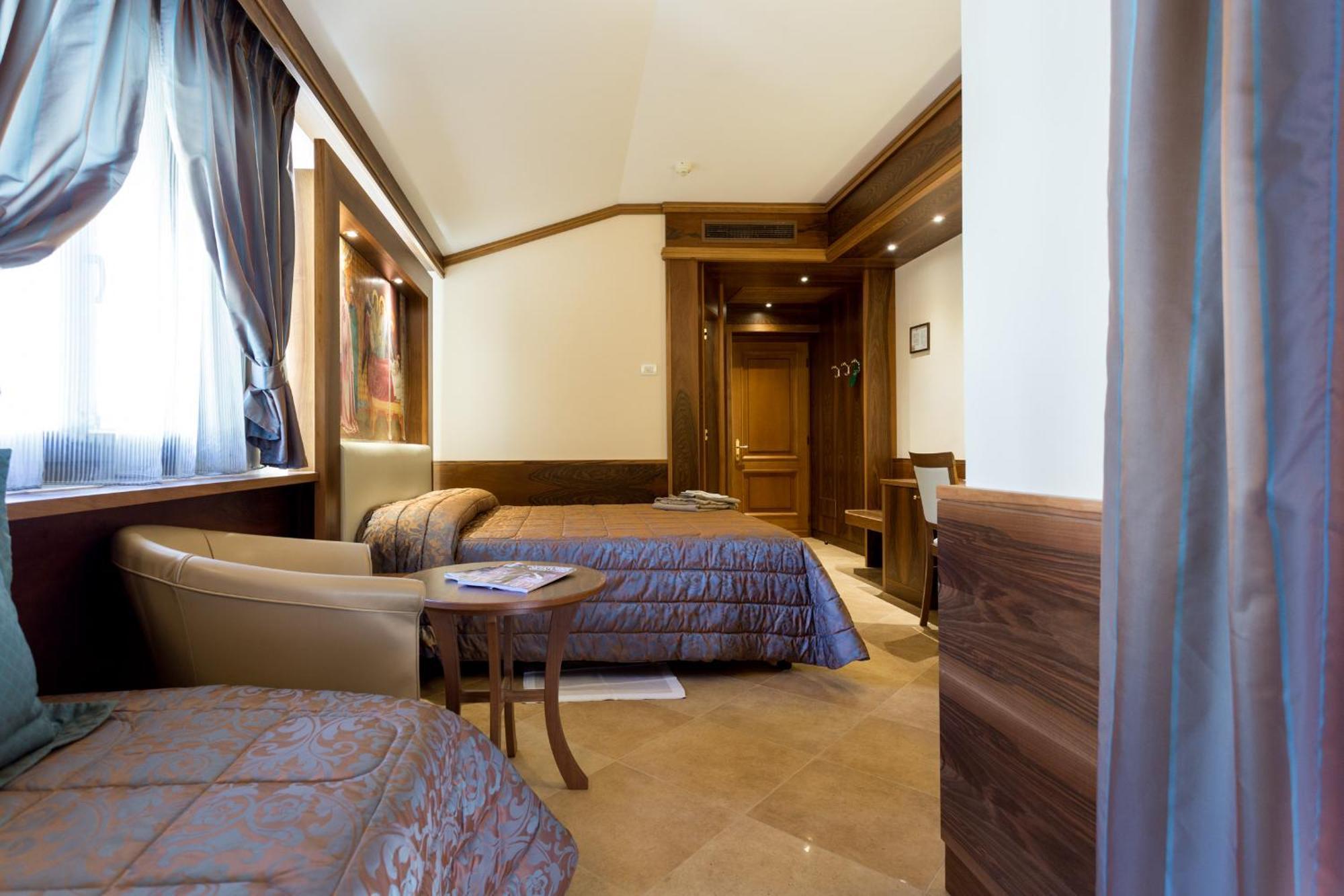 Superior Triple Room